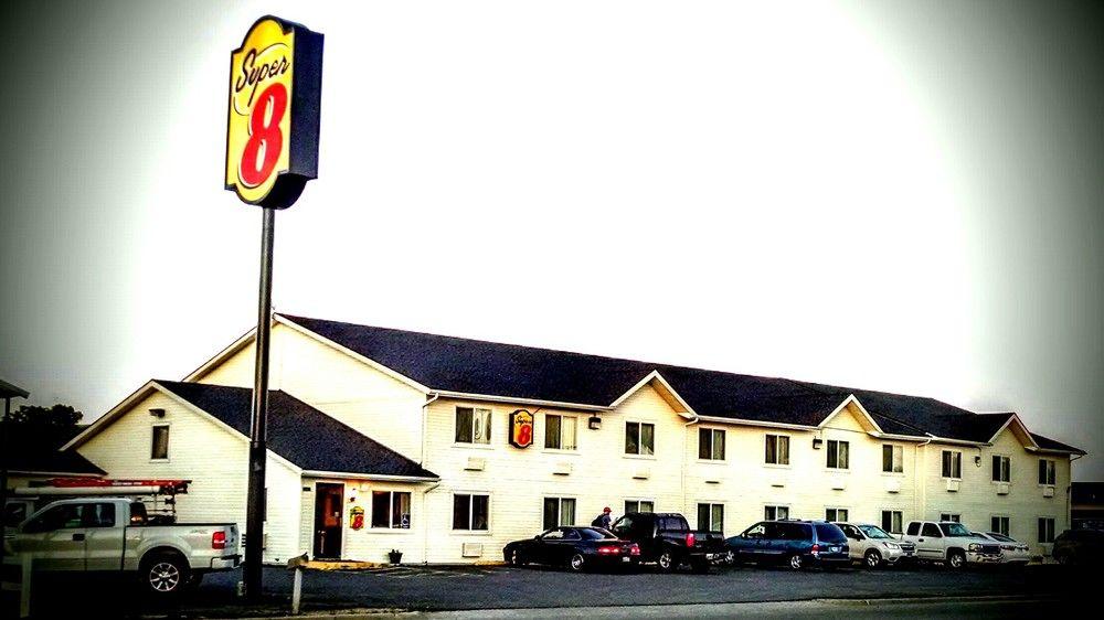Super 8 Шеридан Екстериор снимка